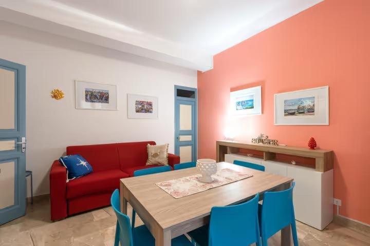 Home Holiday Kalanto กัสเตลลัมมาเร เดล โกลโฟ ภายนอก รูปภาพ